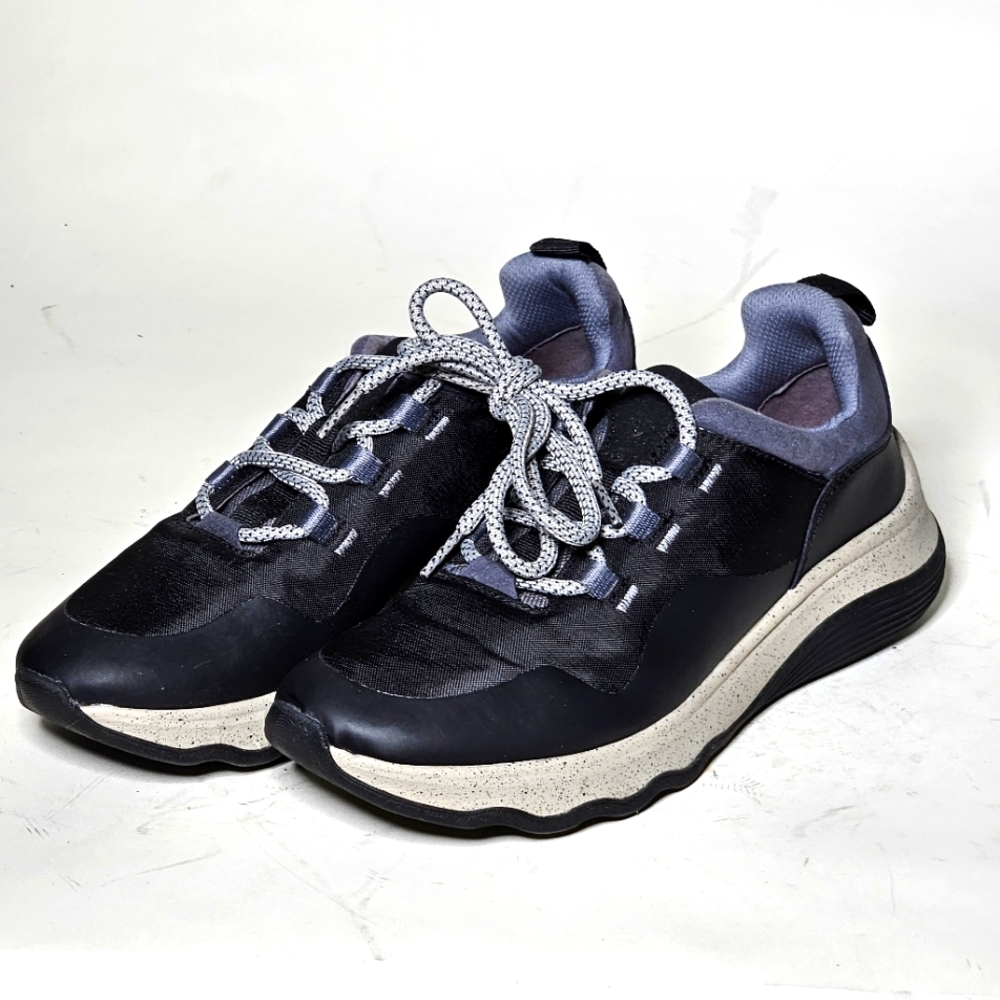 Clarks Stylish Black and Gray Sneakers. Woman's Size 9.5, used